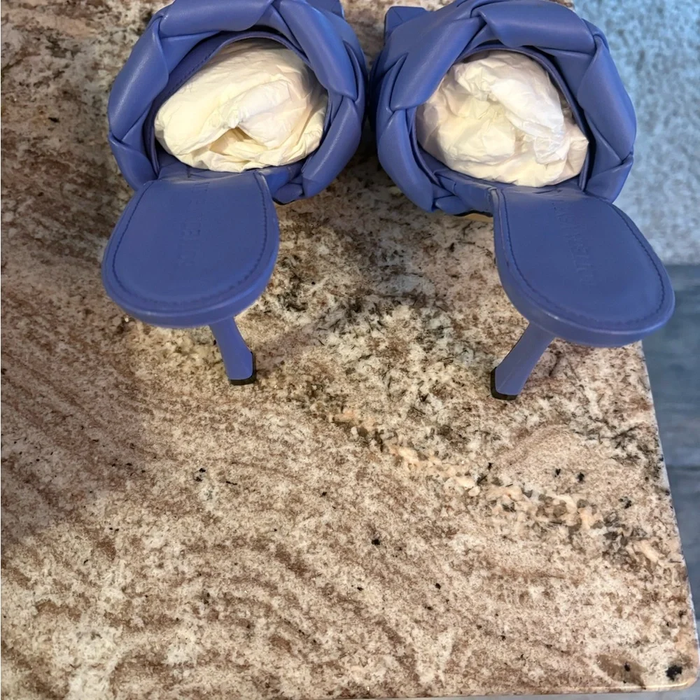 Bottega Veneta Blue Woven Leather Sandals - Picture 2 of 3